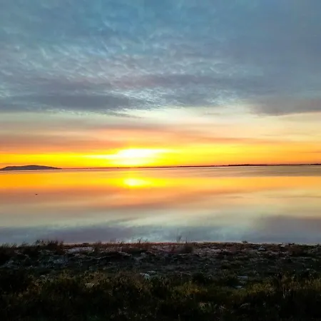 Les Ondins : Avec Piscine, Jardin, Proche De La 4* Marseillan (Herault)